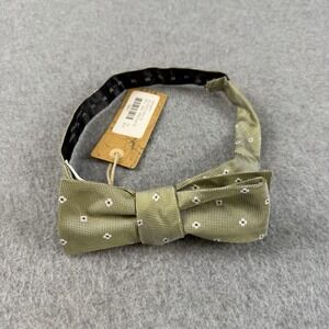 Onassis 100% Silk Skinny Bow Tie Green White Floral Dot Adjustable NWT 14-18"